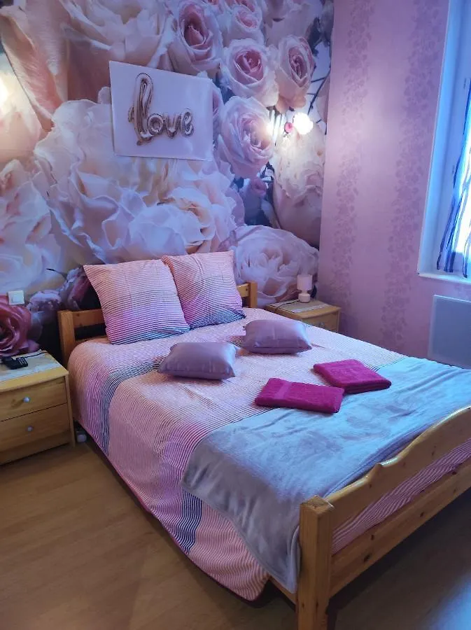 Homestay Chambres D'Hotes Natacha Et Franck Labastide-Rouairoux
